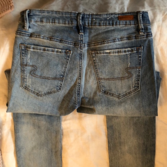 Jeans - Picture 2 of 3